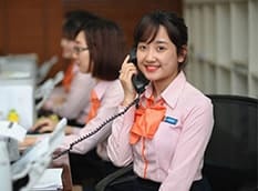 hỗ trợ khách hàng mua xe howo