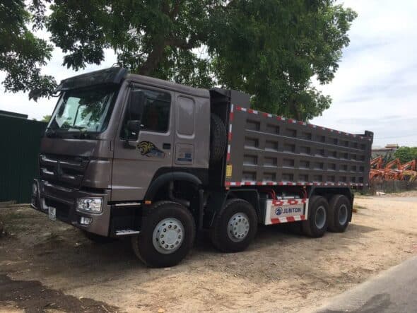 xe ben howo 4 chân 380 đã cơi