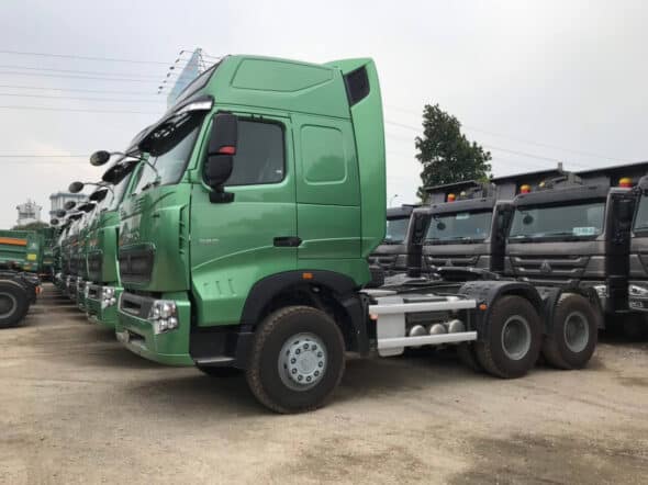 Giá Xe Đầu Kéo Howo 2021 CNHTC A7 380 và 420 Tháng 7/2023 2 Giá xe đầu kéo howo 2021 A7 380 420