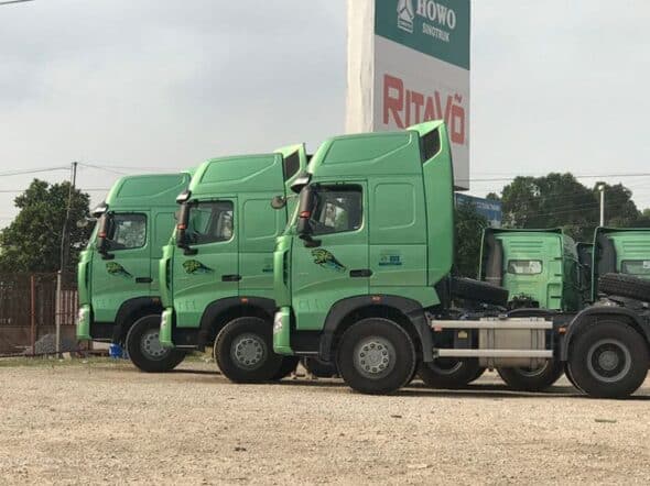 Xe đầu kéo howo 2021 420 màu xanh