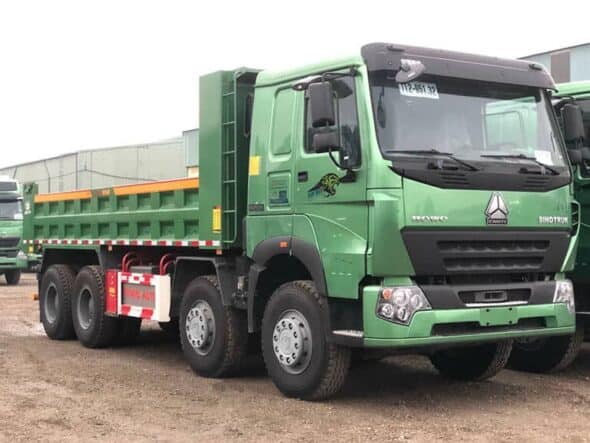 Xe howo 4 chân đời 2021 thùng nan