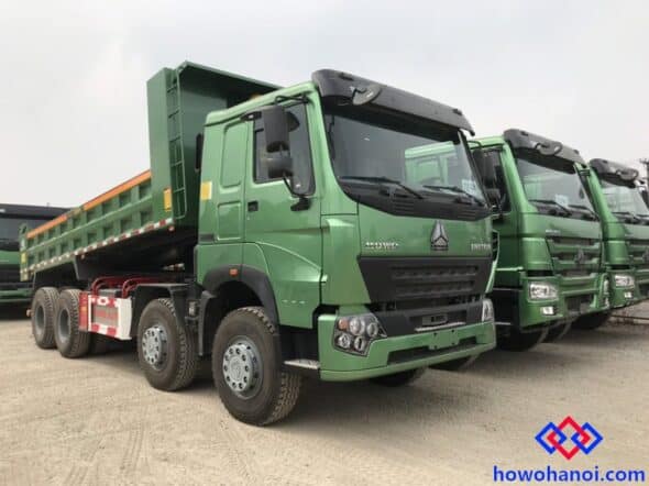 GIÁ XE HOWO 4 CHÂN THÙNG VUÔNG BẢN ĐỦ 9/2023 3 Giá xe howo 4 chân thùng vuông bản đủ