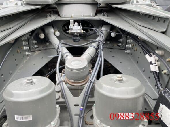 Chassis Cầu Xe đầu kéo howo sitrak 440