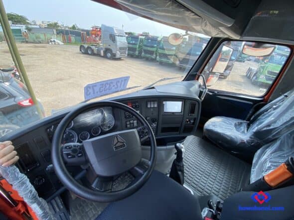 Nội thất xe đầu kéo howo sitrak