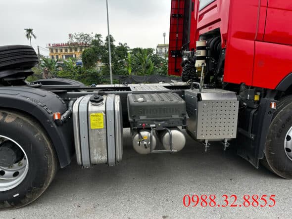 GIÁ XE ĐẦU KÉO HOWO MAX 460 ĐỘNG CƠ WEICHAI 6 Xe đầu kéo howo max